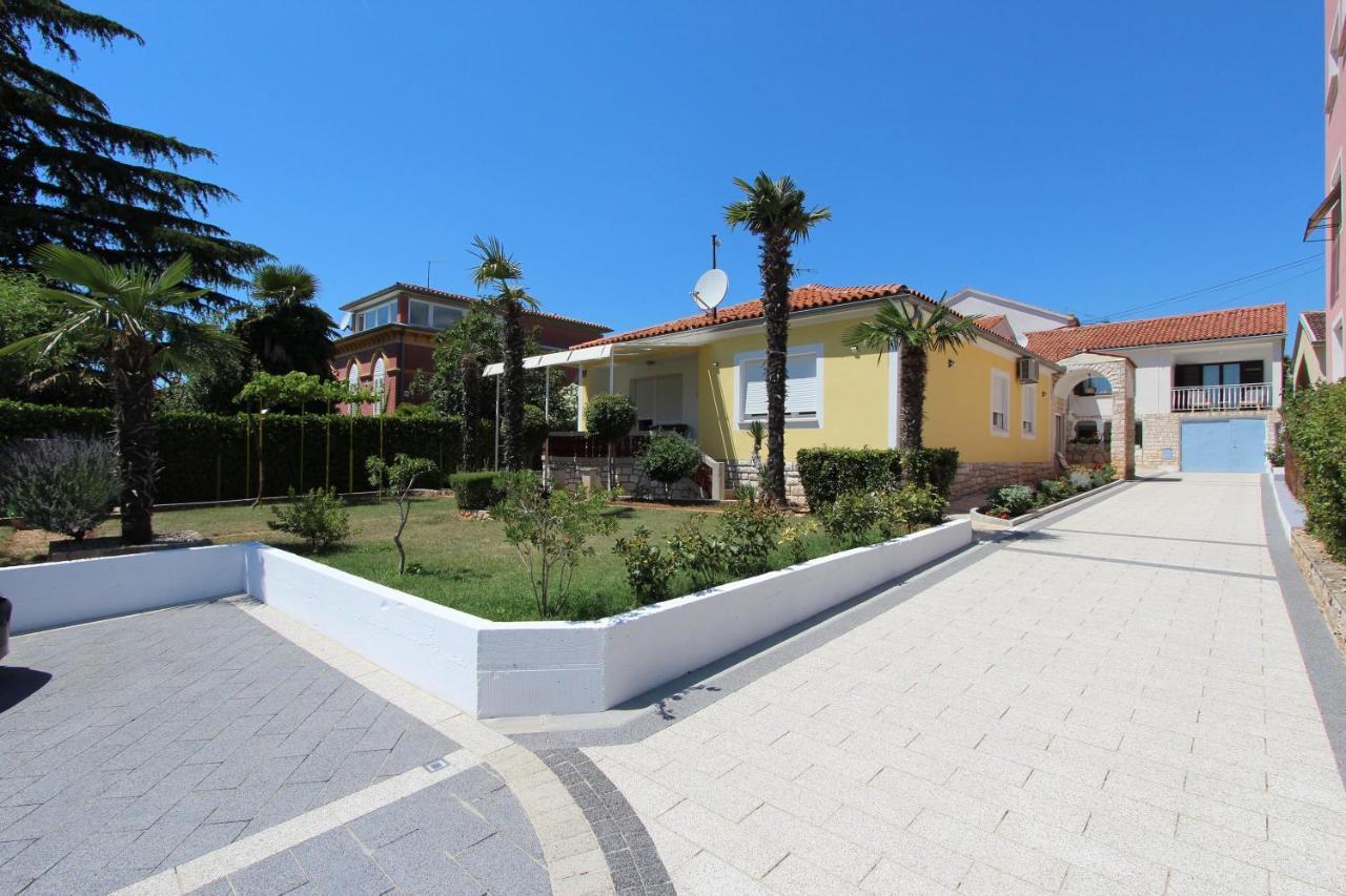 Apartments Knezovic Ρόβινι Εξωτερικό φωτογραφία
