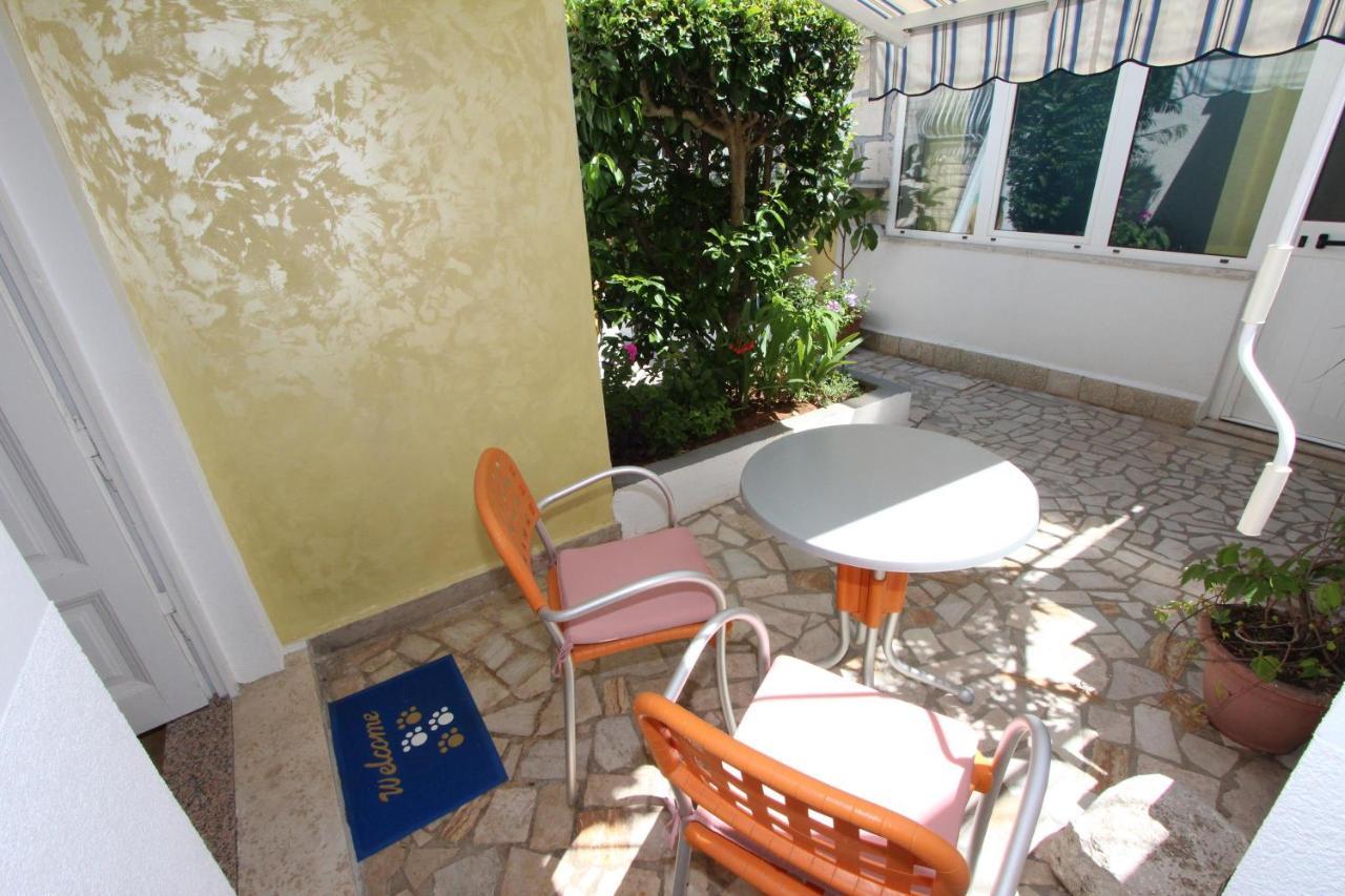 Apartments Knezovic Ρόβινι Εξωτερικό φωτογραφία