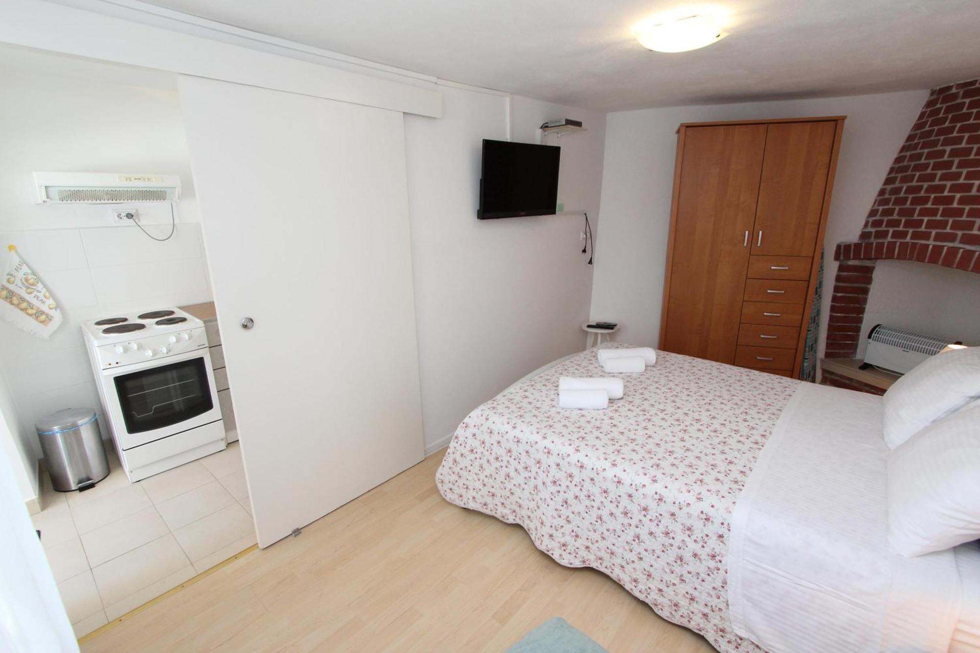 Apartments Knezovic Ρόβινι Δωμάτιο φωτογραφία